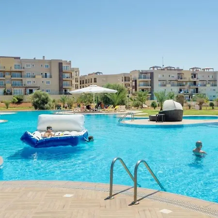 Apartament In Thalassa & Retreat *