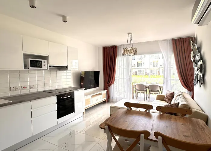 In Thalassa & Retreat * Vokolidha